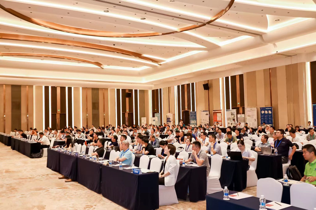 星空电竞微电应邀出席第十七届中国半导体分立器件年会